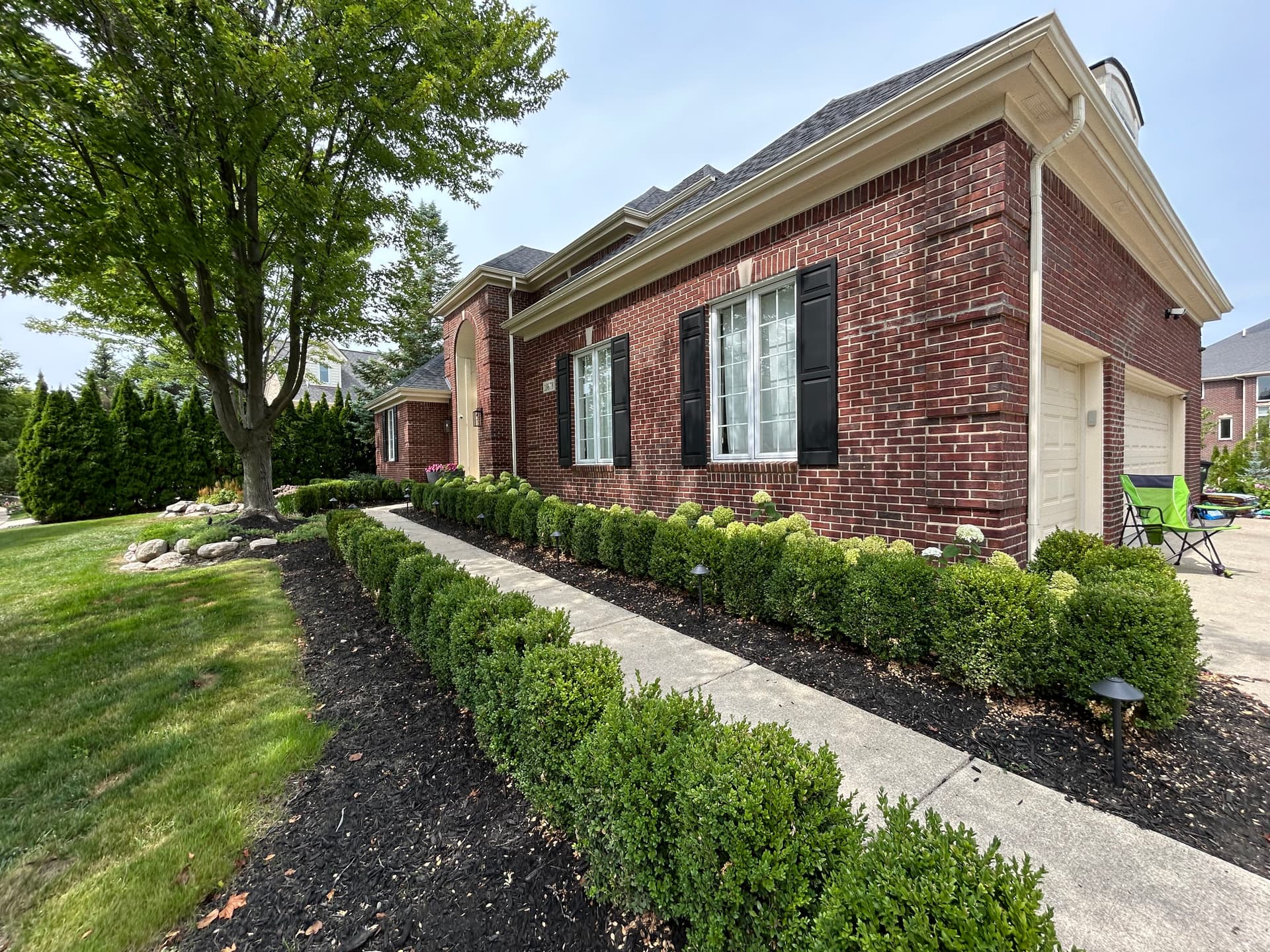 Gallery photos for Full Landscape Install and Outdoor Lighting Done Right in Northville: Image #2