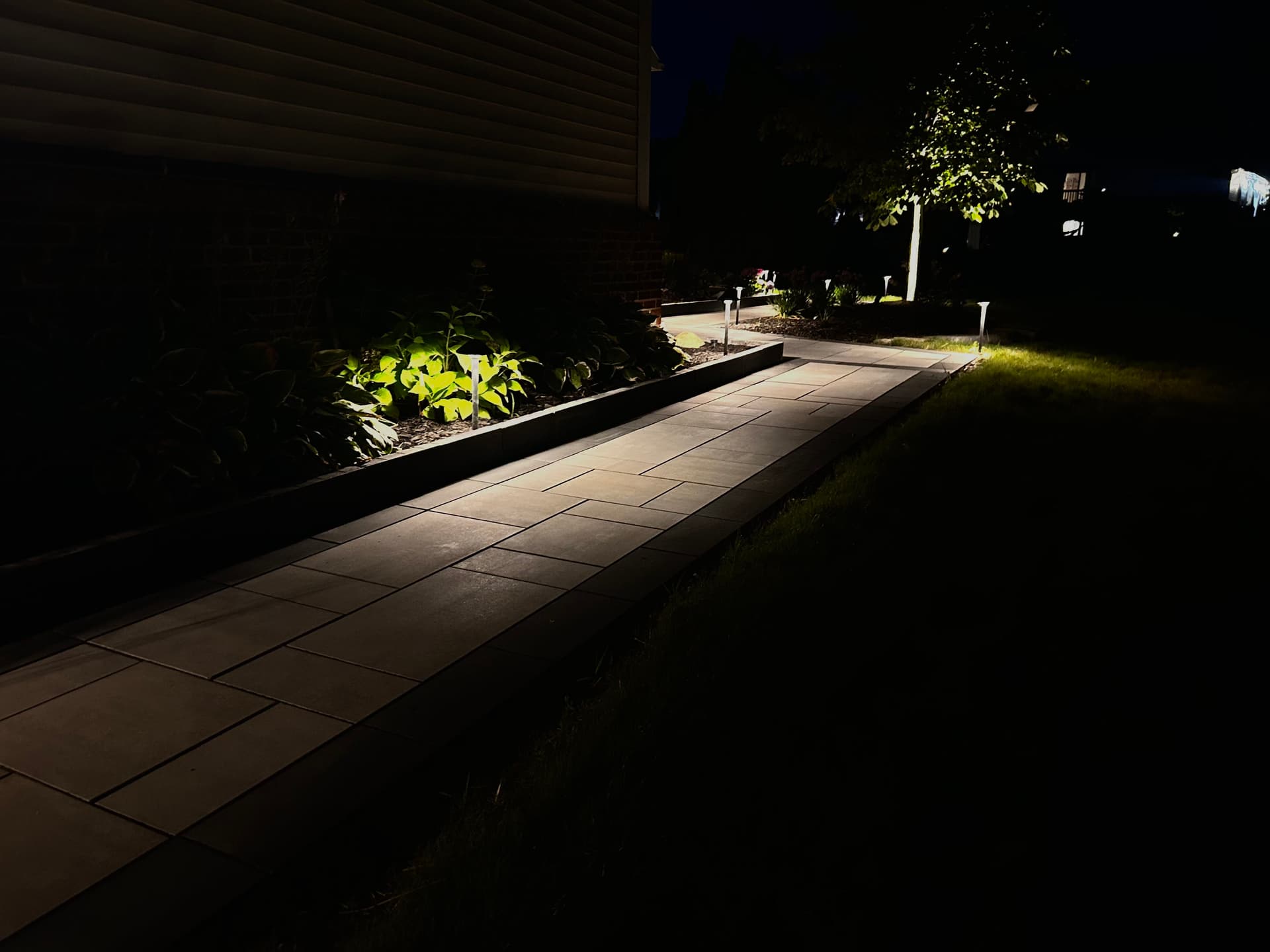 Gallery photos for Paver Walkway and Patio Lighting Done Right in South Lyon: Image #3